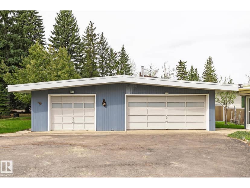 140 Windermere Dr NW — photo 39 of 40