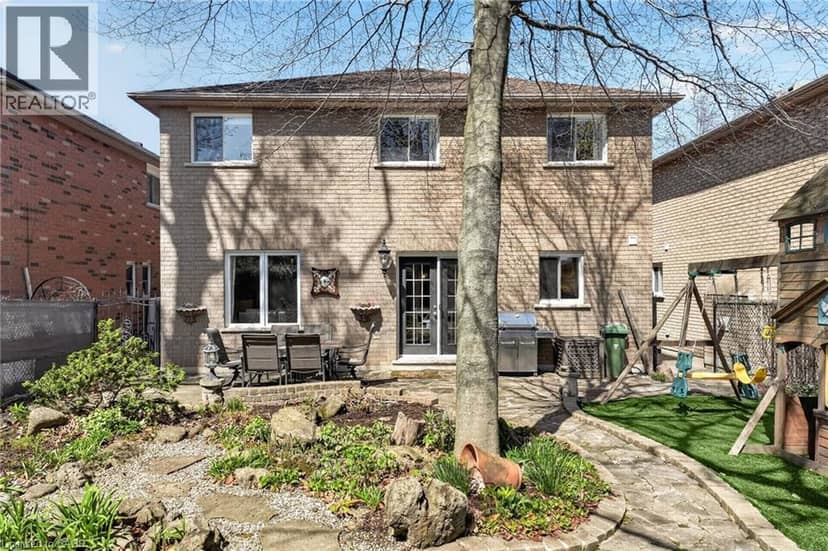 734 BRIGADOON Drive — photo 38 of 40