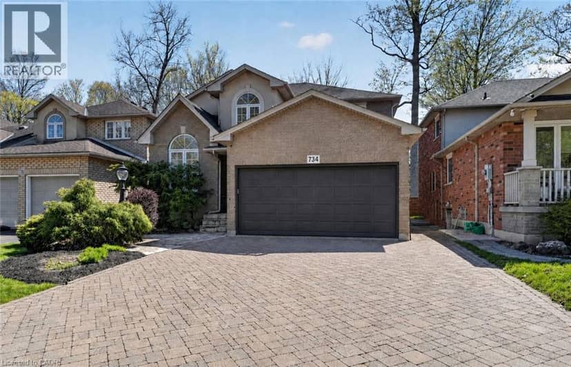 734 BRIGADOON Drive, Hamilton, photo 2