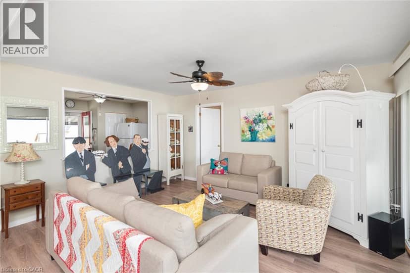 82 EVANS POINT Lane — photo 18 of 40
