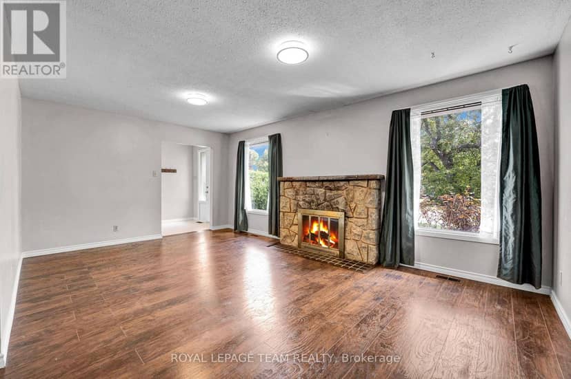 101 Country Lane W — photo 19 of 40