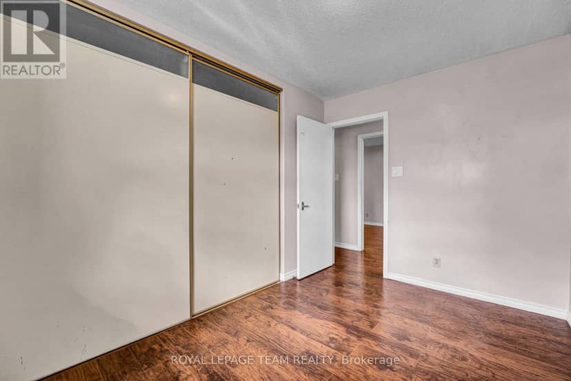 101 Country Lane W — photo 26 of 40