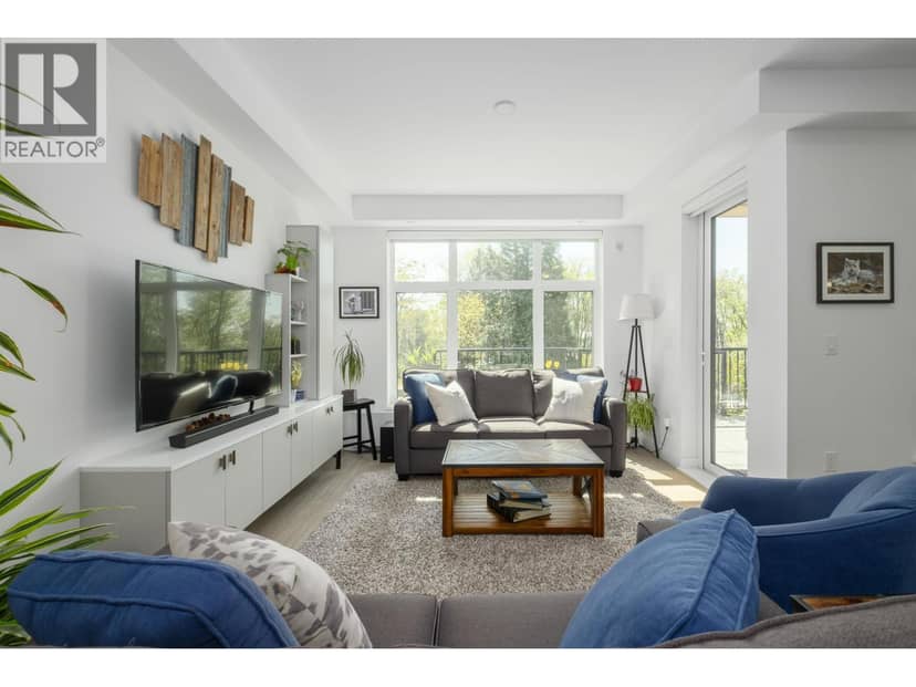 111 747 E 3RD STREET, North Vancouver, photo 3