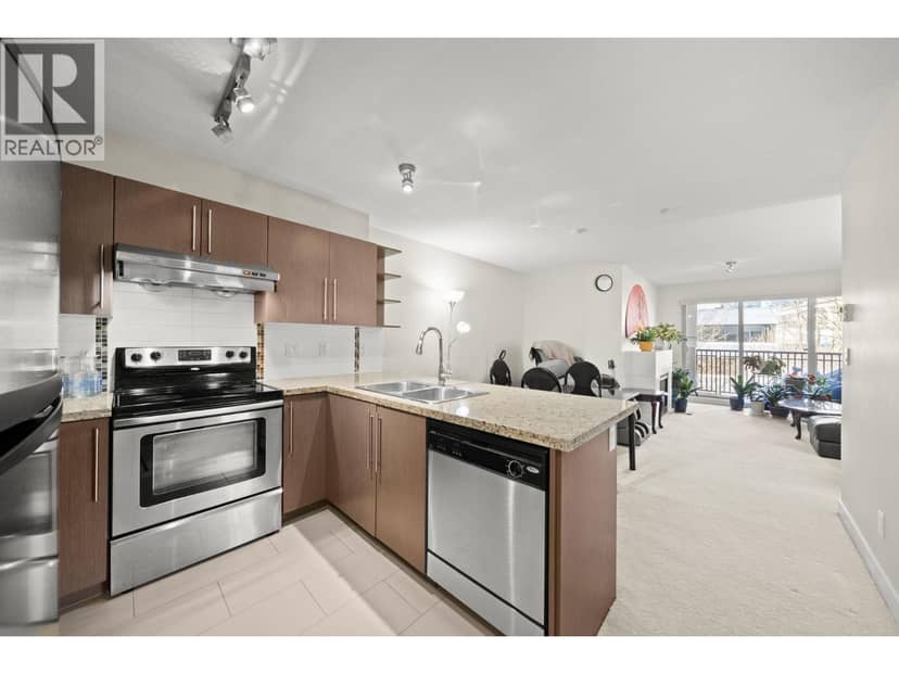 322 2088 Beta Avenue, Burnaby, photo 3