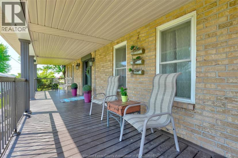 323 COUNTY RD 27 East — photo 6 of 40