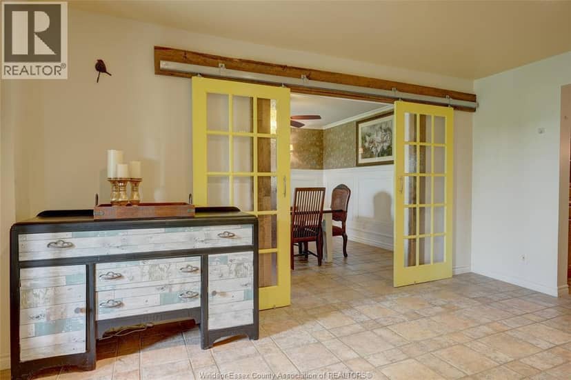 323 COUNTY RD 27 East — photo 8 of 40