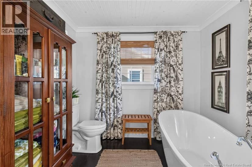 4482 Rue Principale Street — photo 27 of 40