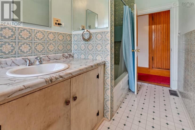 2121 Loch Lomond Road — photo 40 of 40