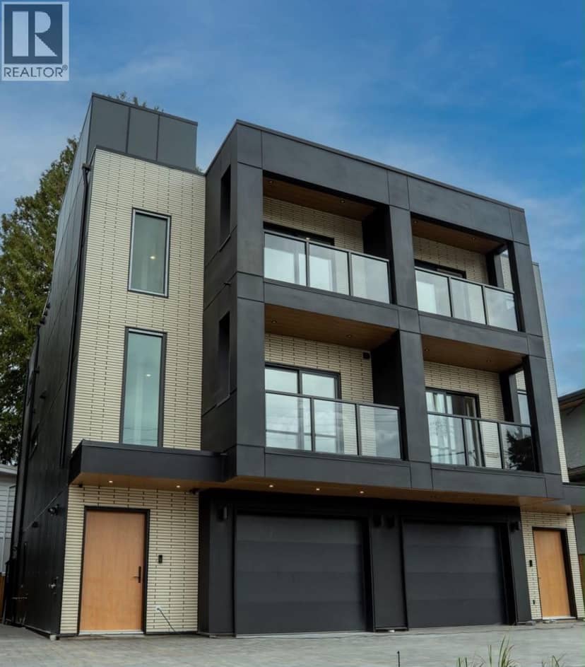 3 7554 WRIGHT STREET, Burnaby