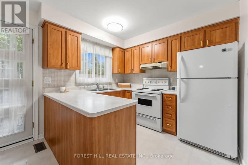 56 Little John Road — photo 12 of 38