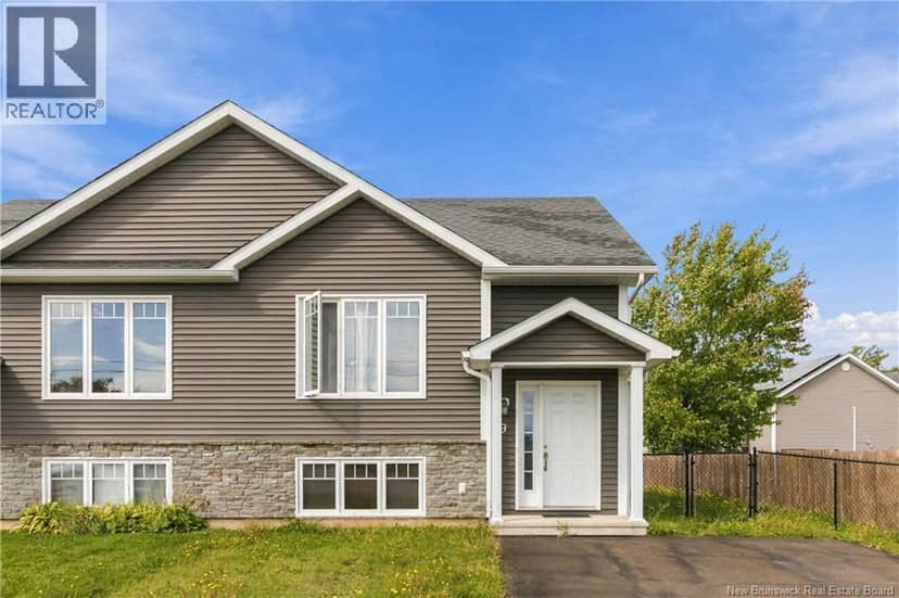 9 Forest Oak Court — photo 1 of 30