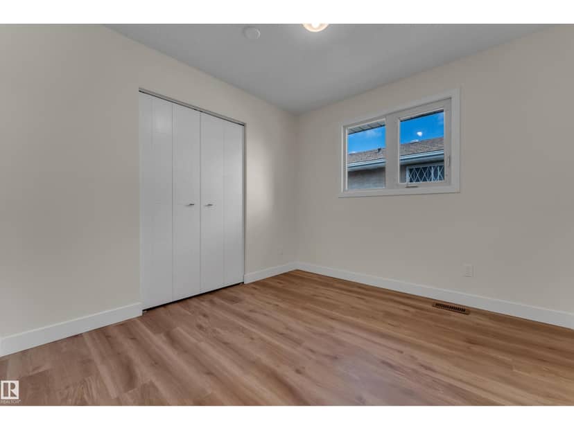 11427 141 AV NW — photo 19 of 40