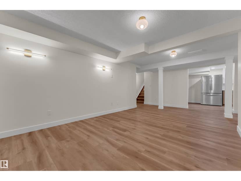 11427 141 AV NW — photo 32 of 40