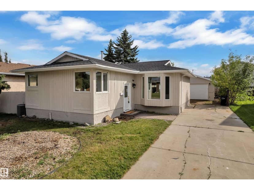 11427 141 AV NW — photo 36 of 40