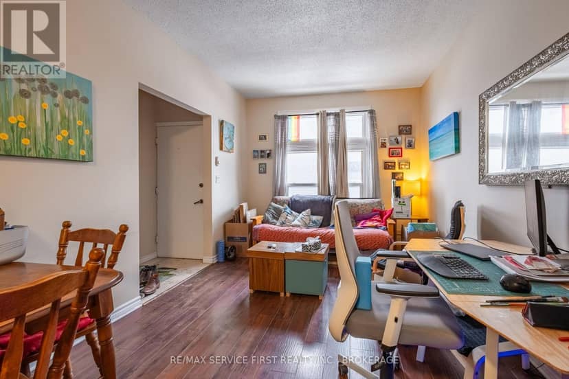 240 Wellington Street, Kingston, photo 4