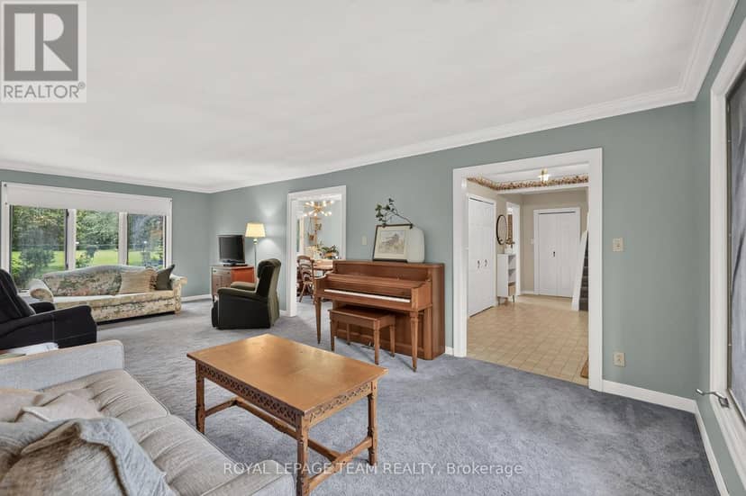 5584 First Line Road, Ottawa, photo 8