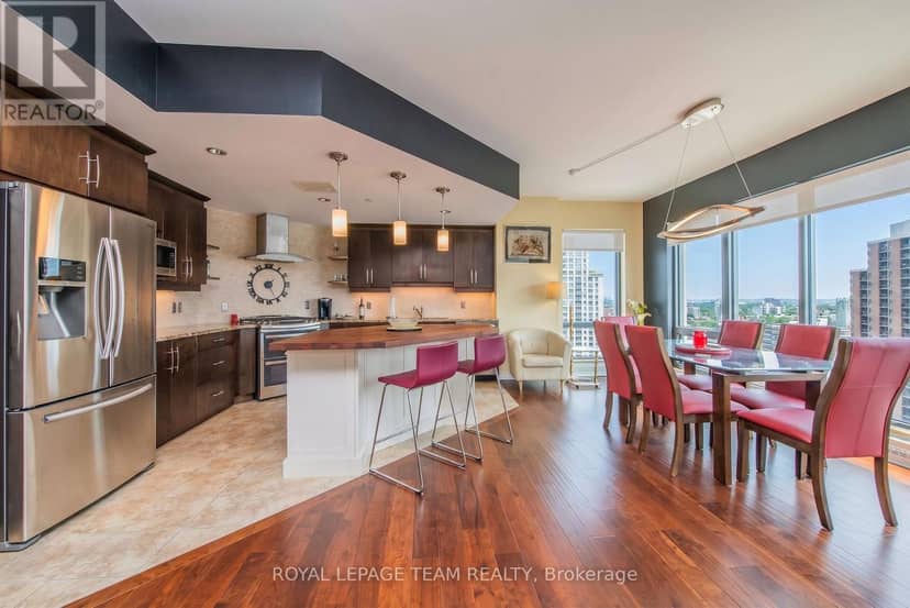 1307 - 90 George Street — photo 6 of 24