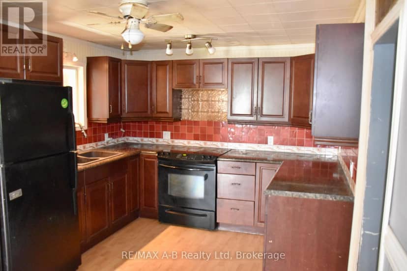 86 Salina Street N, St. Marys, photo 7