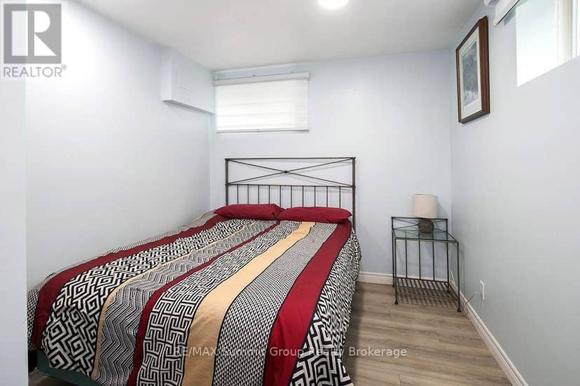 239 Napoleon Street — photo 22 of 40