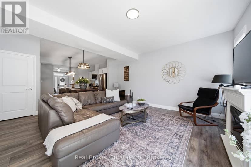 103 Stephenson Way — photo 12 of 37
