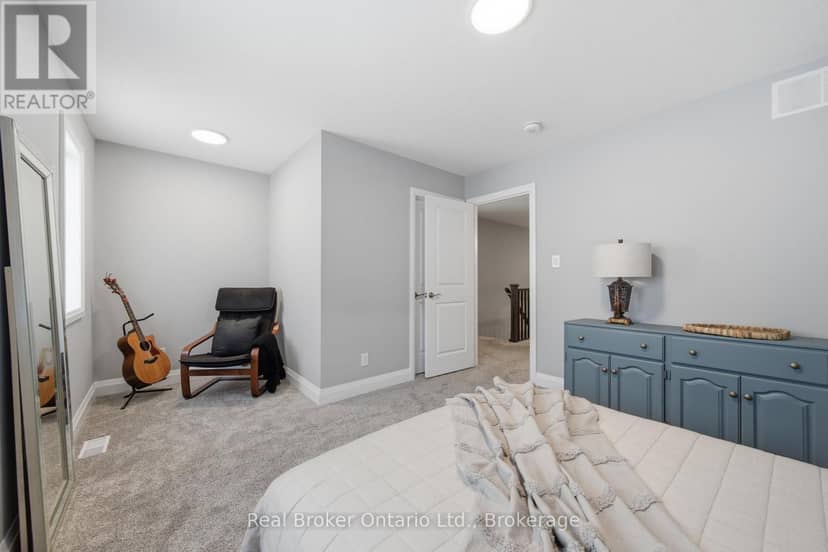 103 Stephenson Way — photo 18 of 37