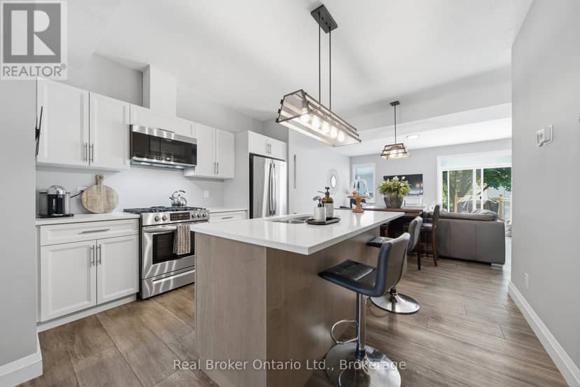 103 Stephenson Way — photo 6 of 37