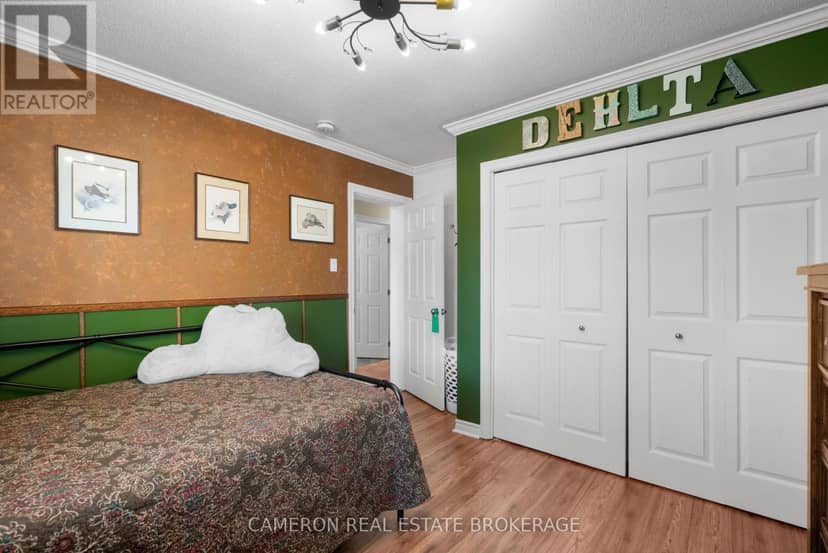 327 Clarke Avenue — photo 12 of 36