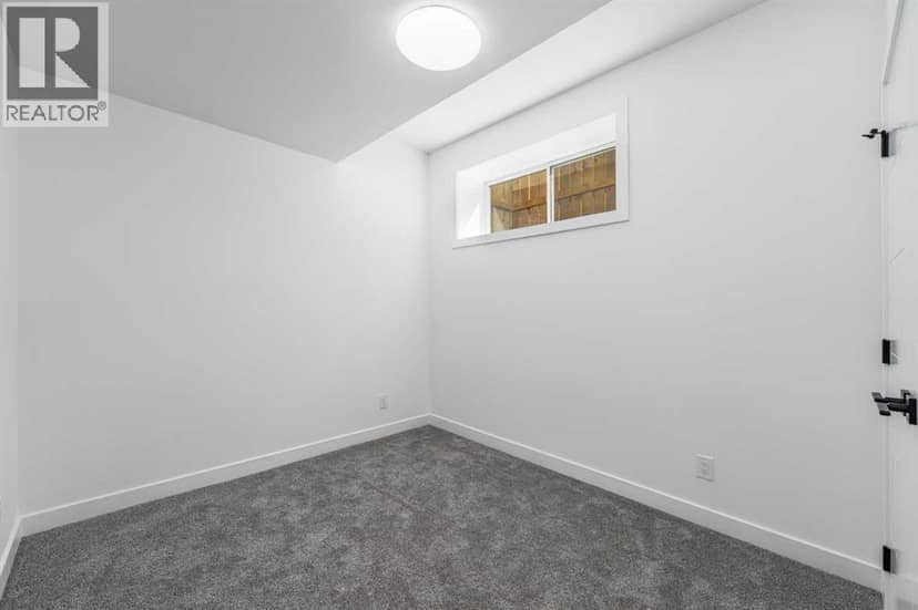421 Hendon Drive NW — photo 32 of 39