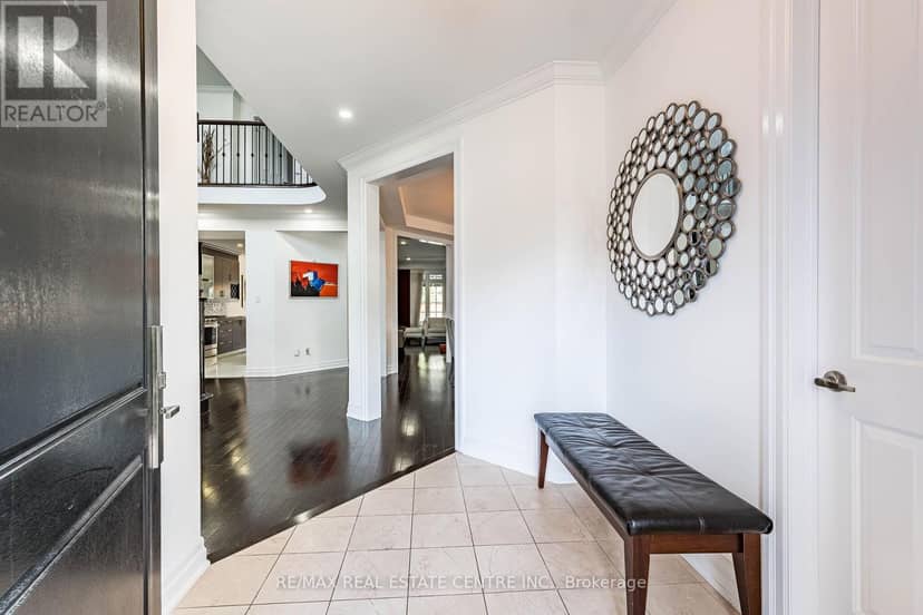 40 Cachet Court — photo 4 of 40