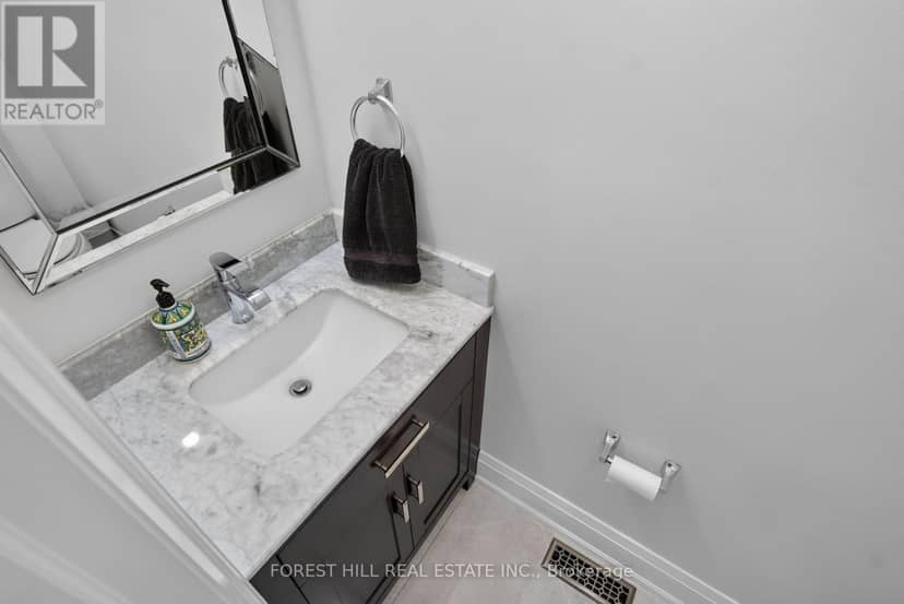 26 Pretty Place — photo 21 of 32