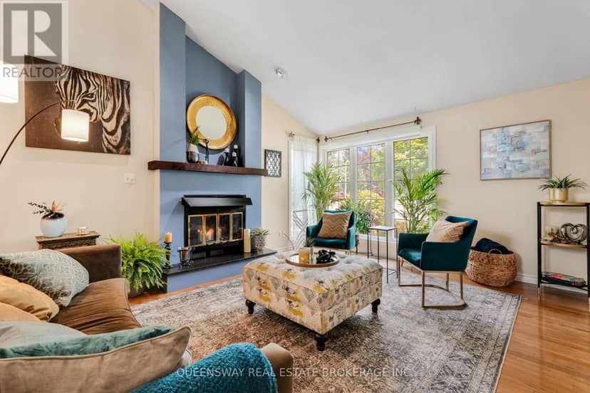 46 Greenwich Drive — photo 8 of 40