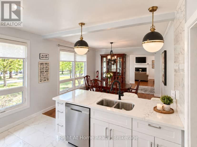 15414 Niagara River Parkway — photo 15 of 24