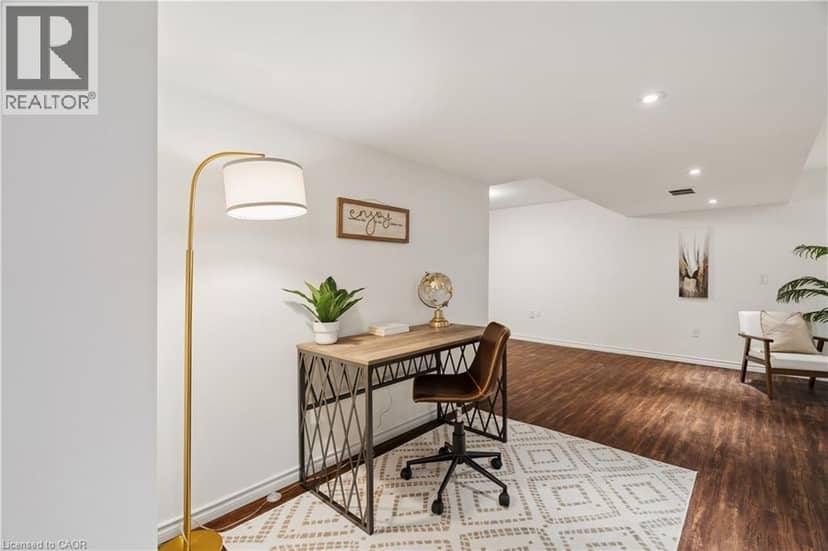 236 RIDGE TOP Crescent — photo 31 of 40