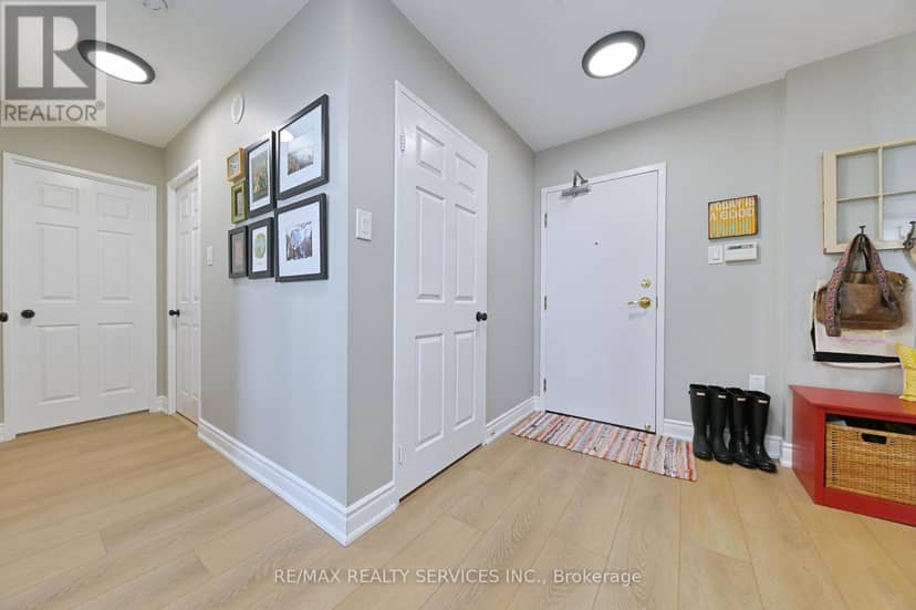 905 - 20 Cherrytree Drive, Brampton, photo 7