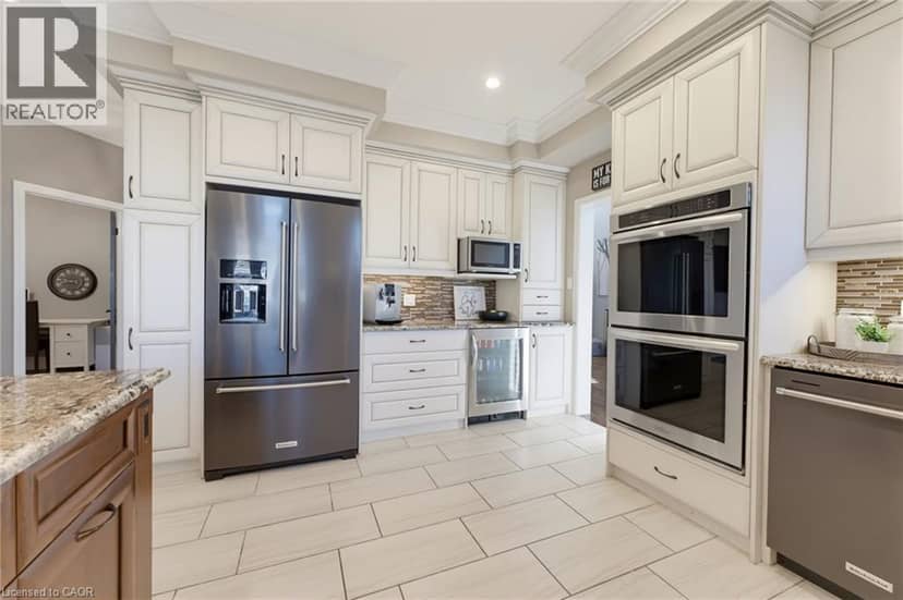 79 MCNICHOL Drive — photo 11 of 40