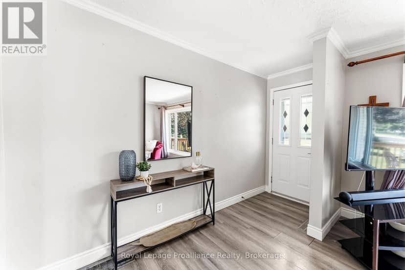 110 Ontario Street, Brighton, photo 7