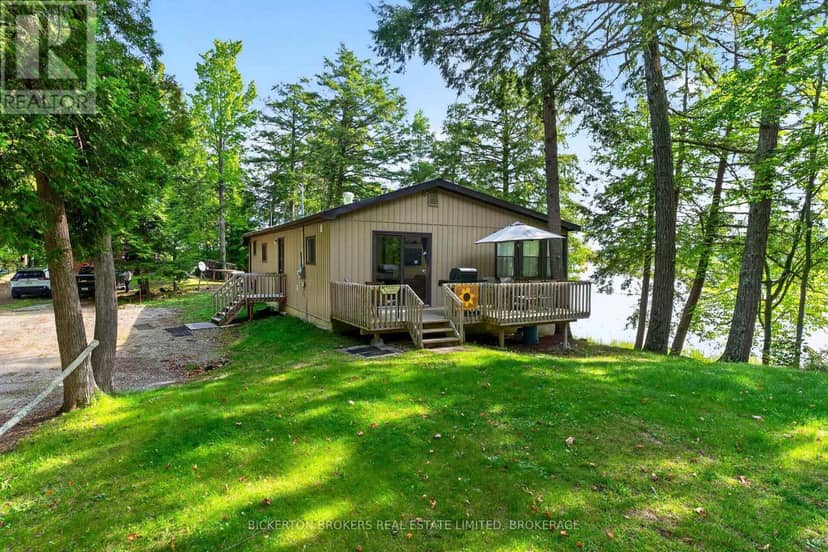 2 UB6A Road, Rideau Lakes