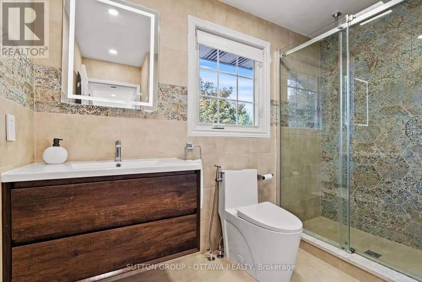 11 Lennon Drive — photo 38 of 40
