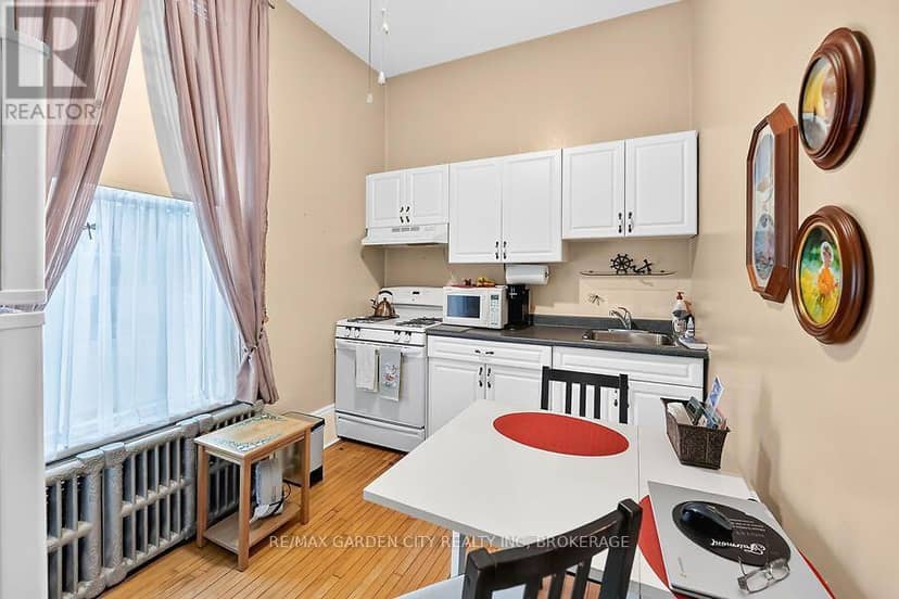 91 Main Street E — photo 17 of 40