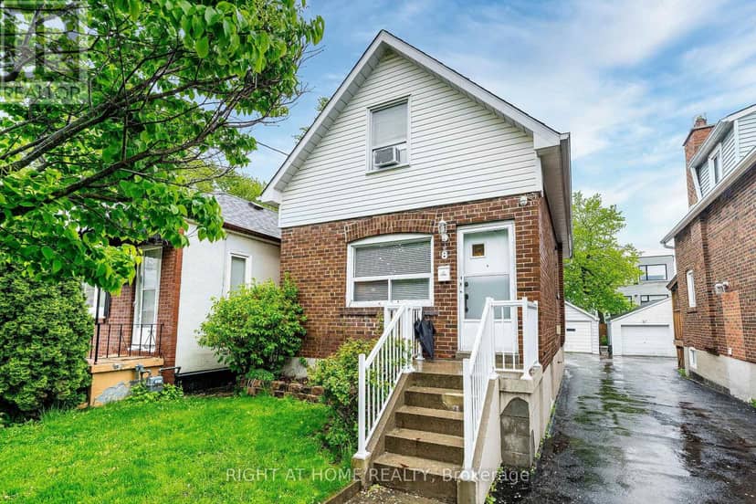8 Savoy Avenue — photo 4 of 40