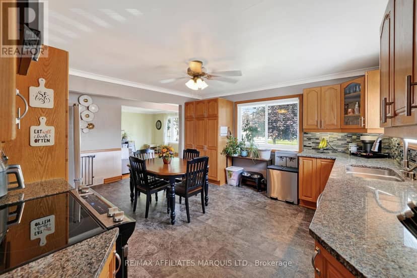 137 Jarvis Street — photo 12 of 40