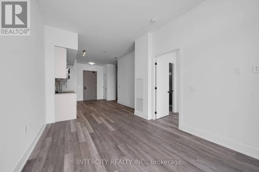 128 - 2075 King Road — photo 20 of 40