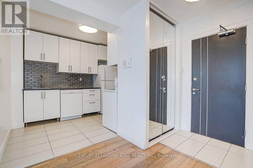 201 - 235 Grandravine Drive — photo 19 of 40