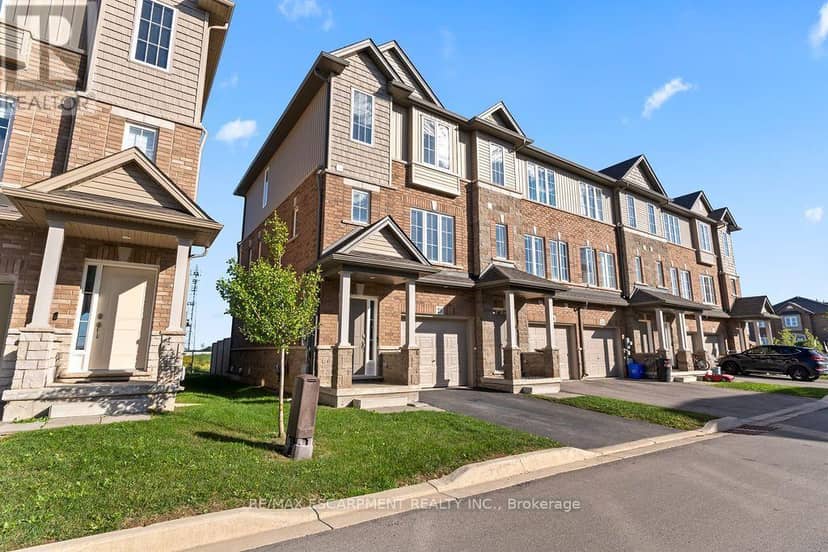 28 Canary Grass Boulevard, Hamilton, photo 7