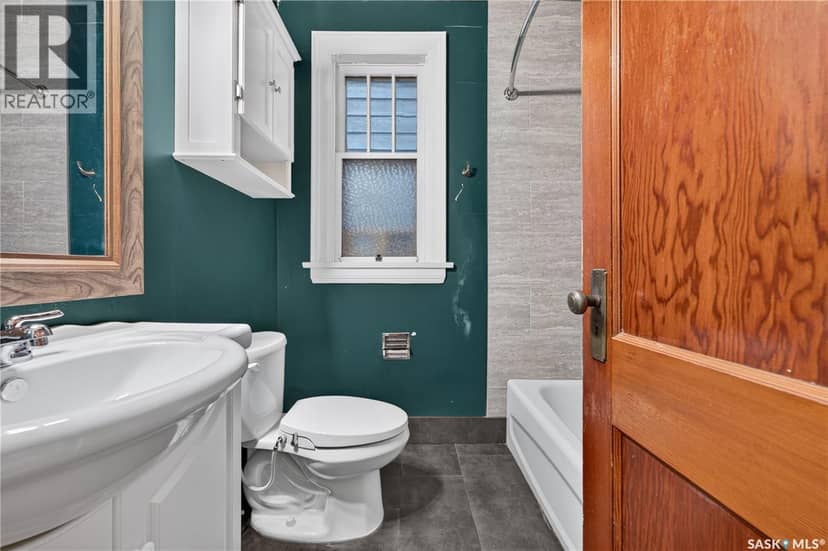 1208 College Avenue — photo 10 of 22
