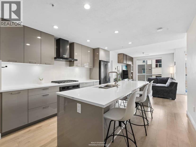 405 3581 ROSS DRIVE, Vancouver, photo 5