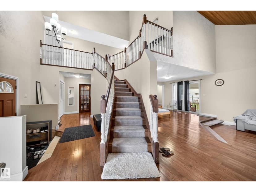 34 Grand Meadows Cr NW — photo 9 of 40