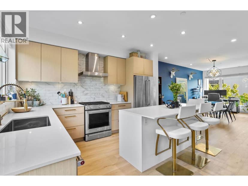 53 3597 MALSUM DRIVE, North Vancouver