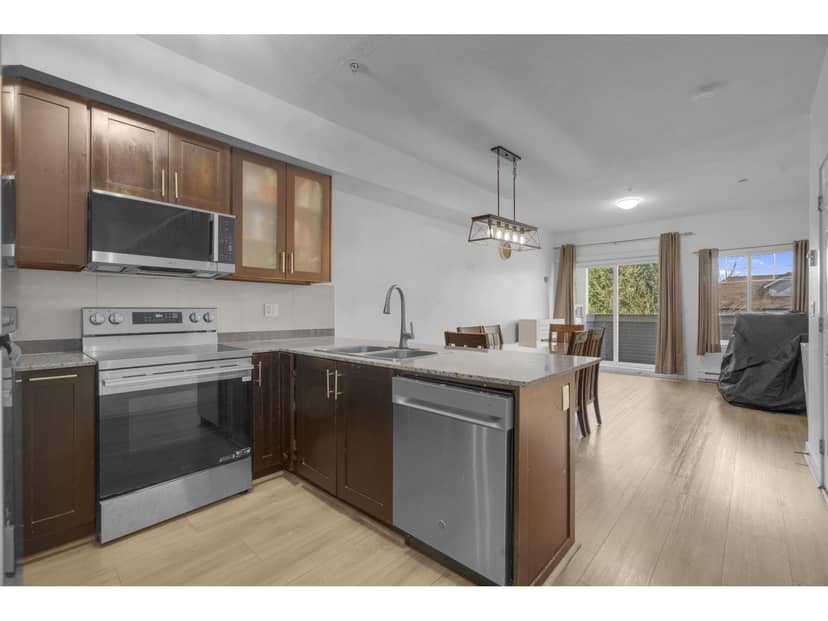 235 13958 108 AVENUE, Surrey, photo 4