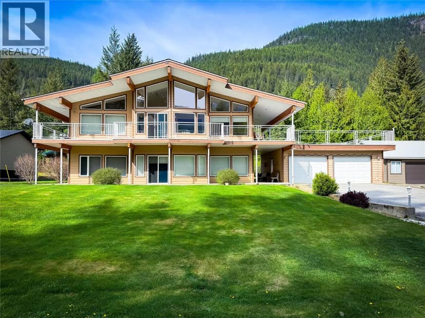 309 KOOTENAY Street, Lardeau